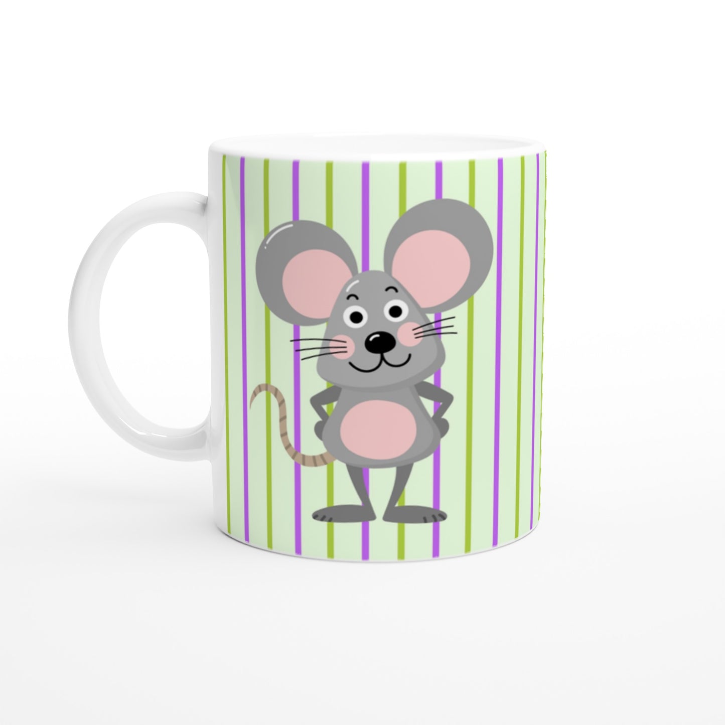 Taza de café con imagen de un ratón sobre fondo a rayas
