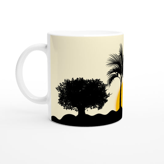 Taza de café anochecer en la montaña