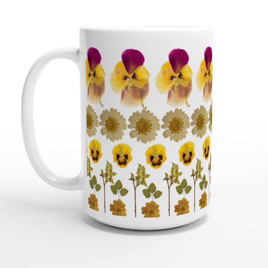 Taza de flores prensadas