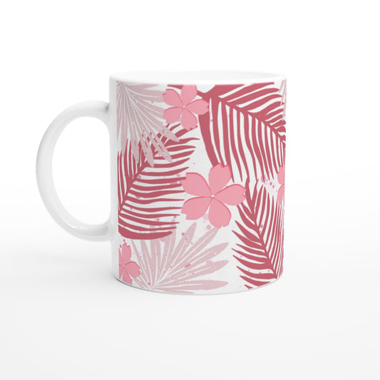 Taza bonita de café con diseño de flores y ramas