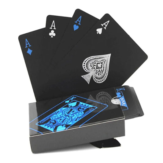 Cartas de póker negras plásticas