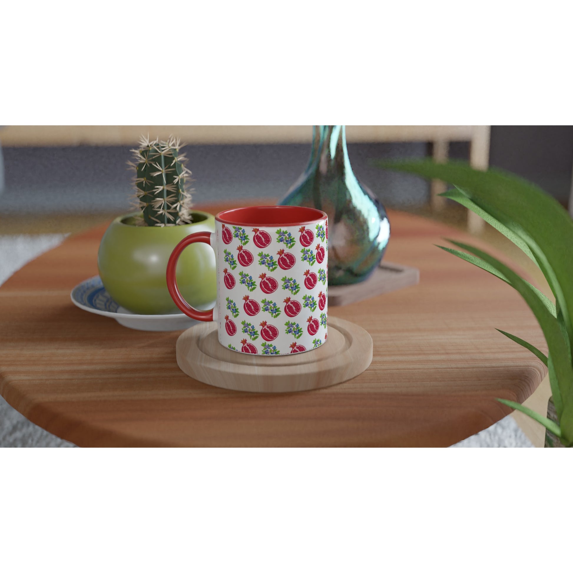 Taza de café con diseño frutal