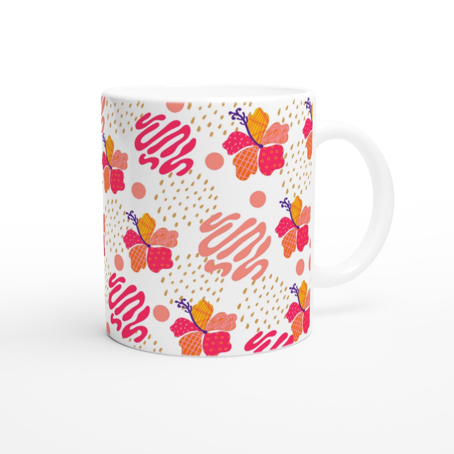 Taza de té con diseño de flores