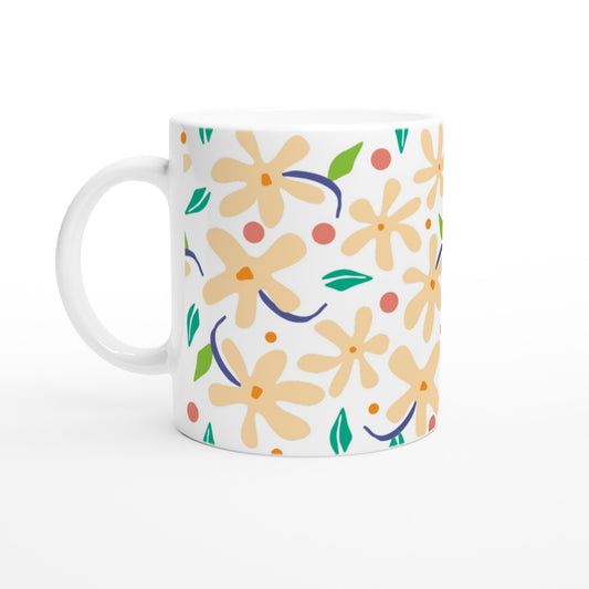 Taza hermosa con estampado floral