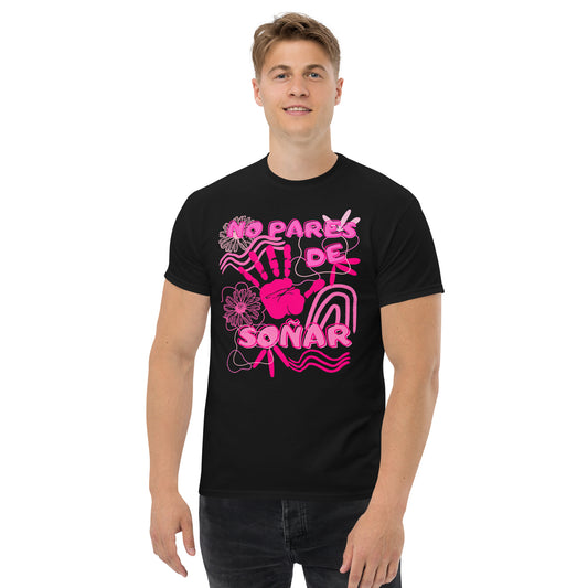 Camiseta de chicos con diseño y mensaje rosado